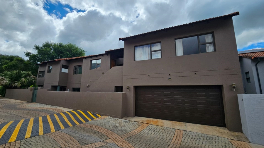 2 Bedroom Property for Sale in Kosmos North West